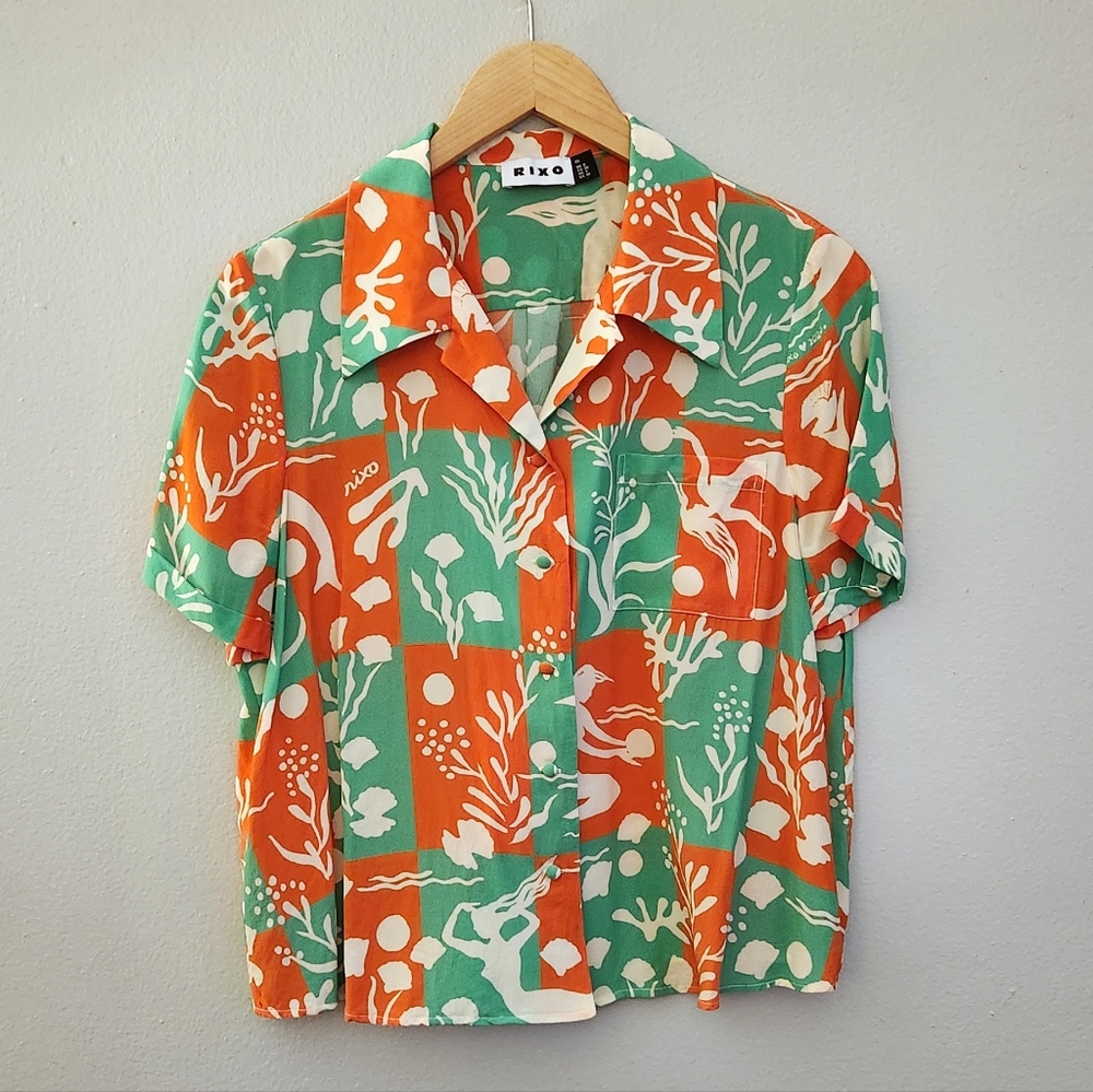 Rixo silk button down short sleeve blouse size xs